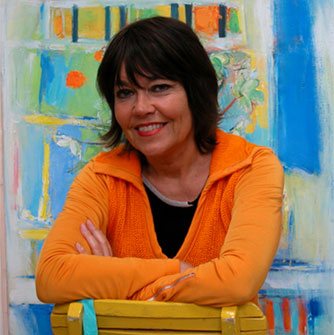 Gemma van Gelder-Tervoort in haar atelier